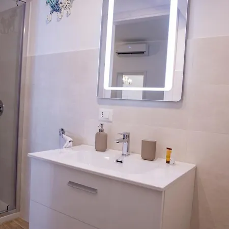 Four Seasons - Summer - Estate - Largo Sant' Angelo Numero 7 Apartment Monopoli